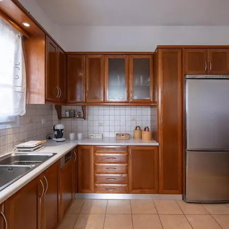 Apartment Three Wishes ! Parasporos