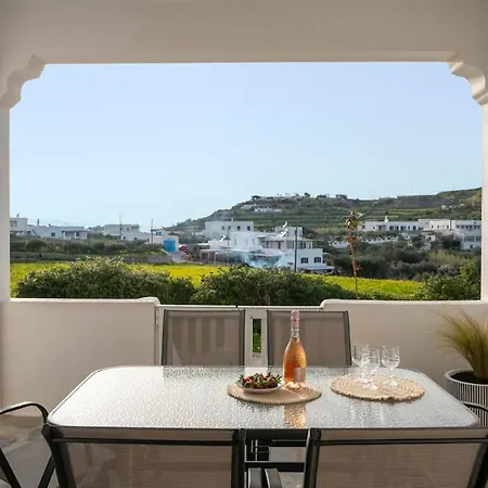 Three Wishes ! Apartment Parasporos